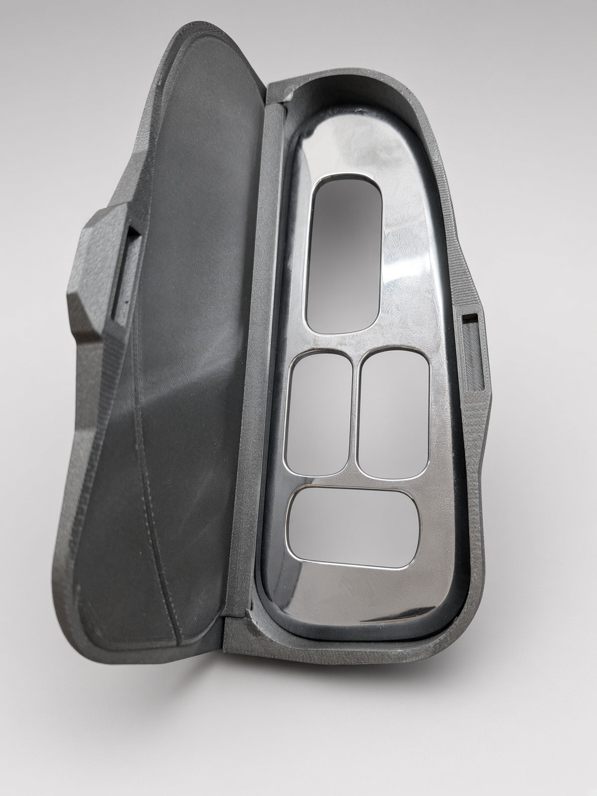 Switchmate Gen 3 Peterbilt 389